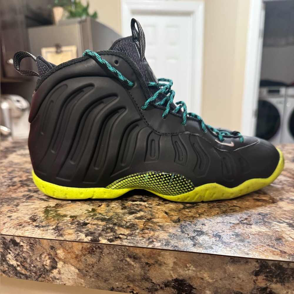 Nike Little Posite One Size 6Y